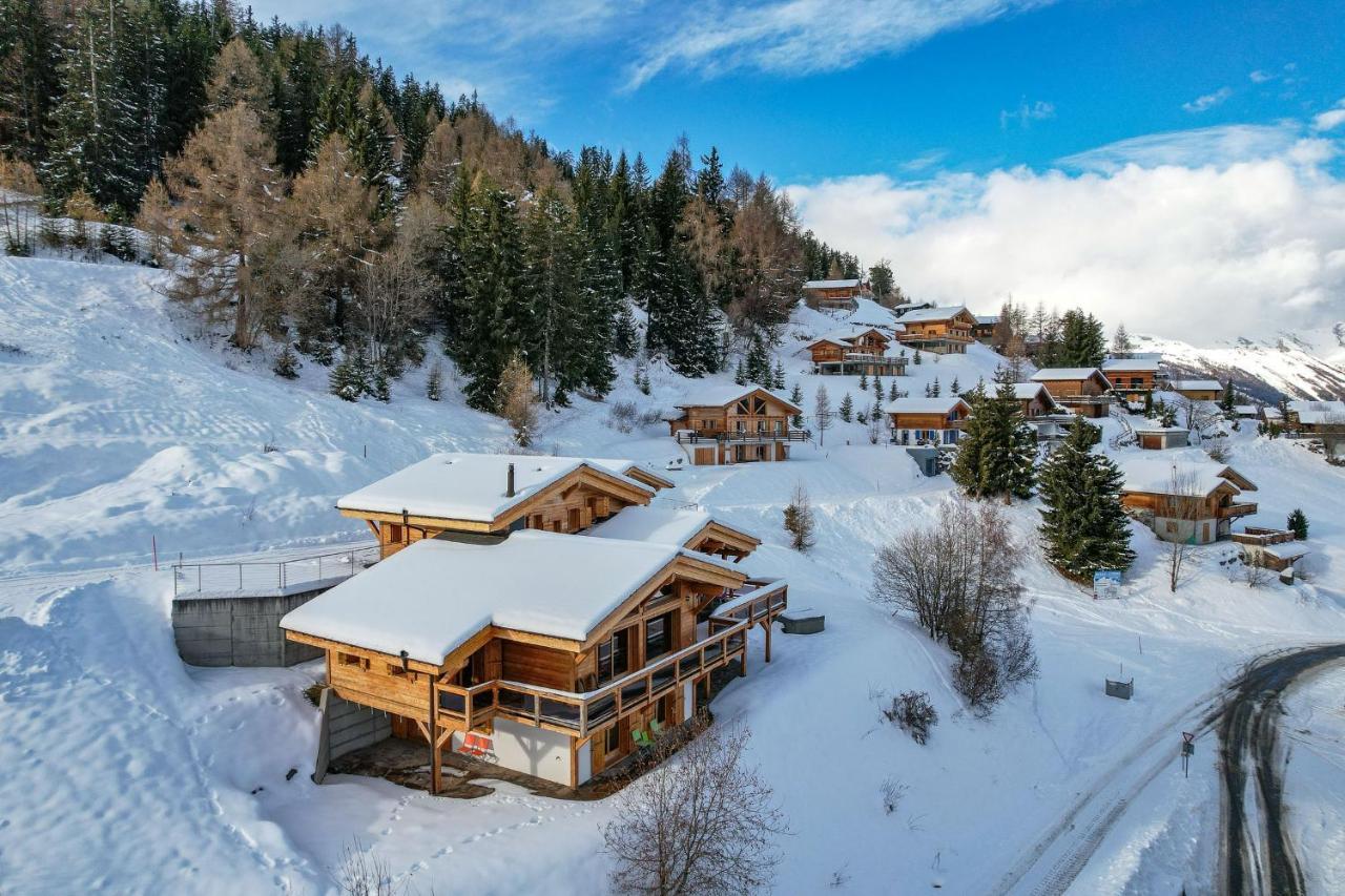Chalet Flocon De Neige - Jacuzzi - Sauna ลาซูมาซ ภายนอก รูปภาพ