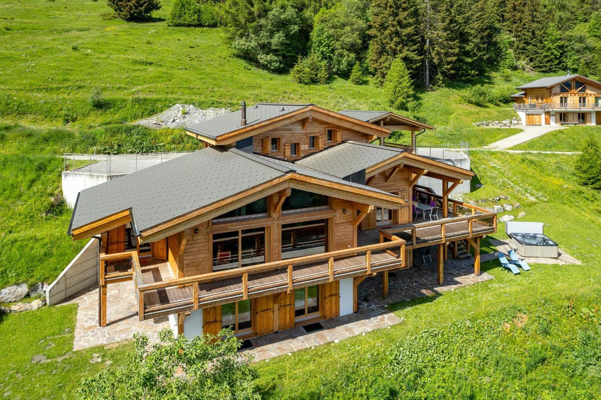 Chalet Flocon De Neige - Jacuzzi - Sauna ลาซูมาซ ภายนอก รูปภาพ
