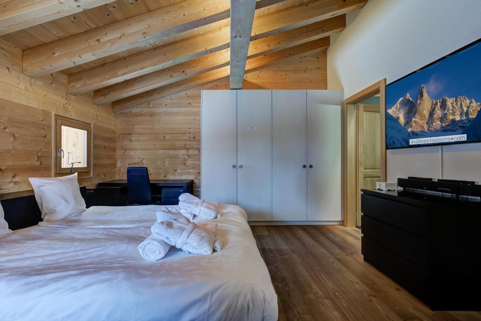 Chalet Flocon De Neige - Jacuzzi - Sauna ลาซูมาซ ภายนอก รูปภาพ